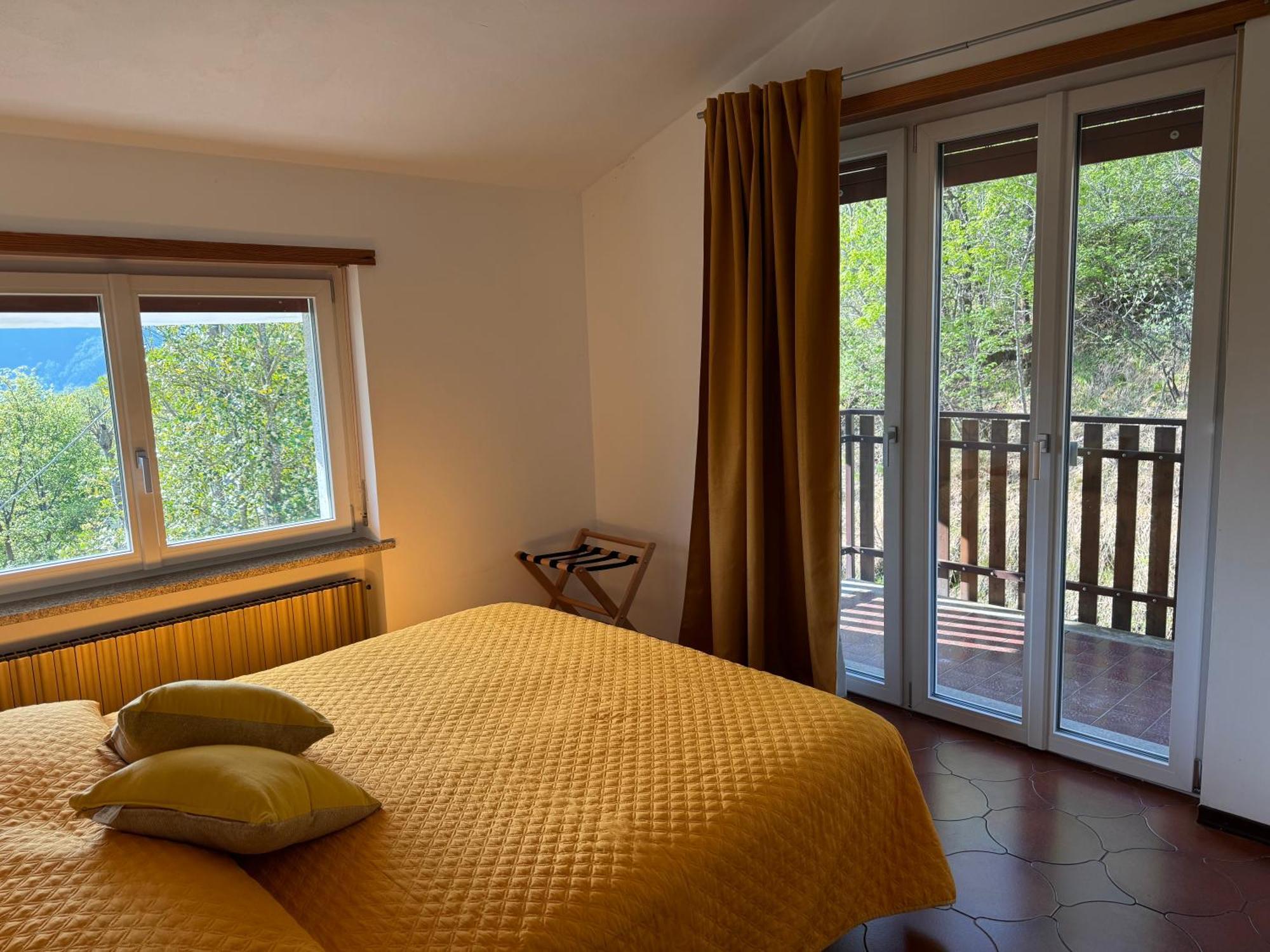Gold Cave Casa Vacanze Relax Nel Bosco Appartamenti Pessinetto Экстерьер фото
