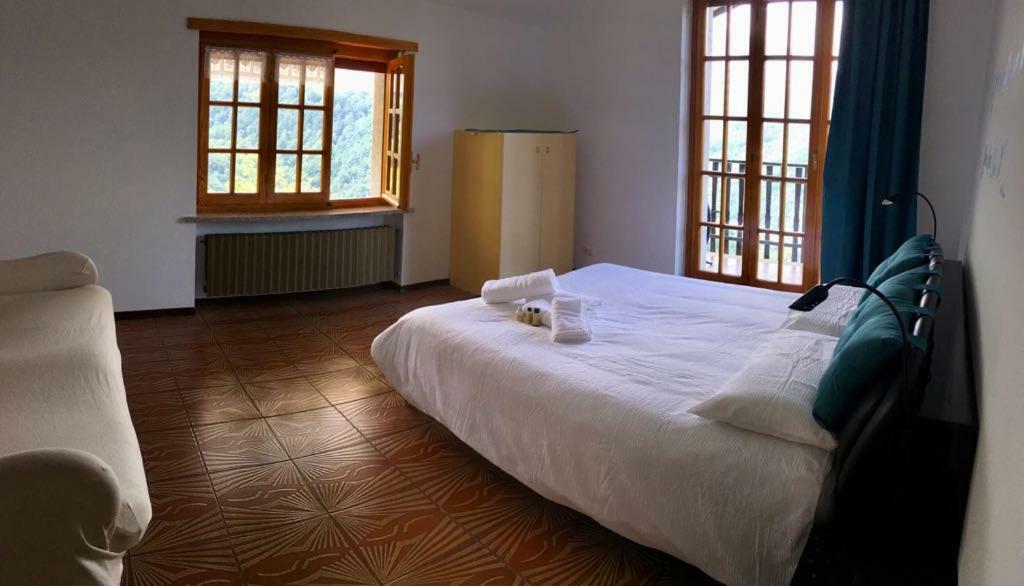 Gold Cave Casa Vacanze Relax Nel Bosco Appartamenti Pessinetto Экстерьер фото